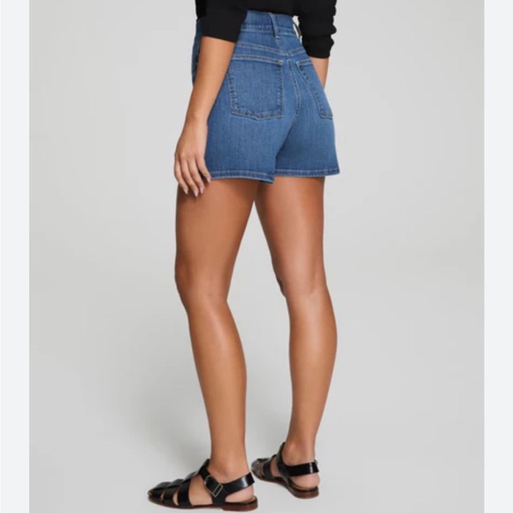 Spanx Blue Denim Women's Pull-on Shorts - Picture 2 of 12